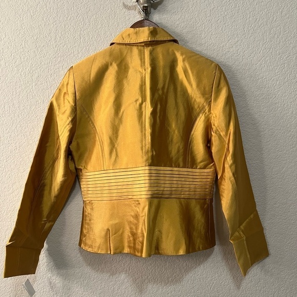 Vintage Sharagano Gold Asian Inspired Blazer - Picture 6 of 7